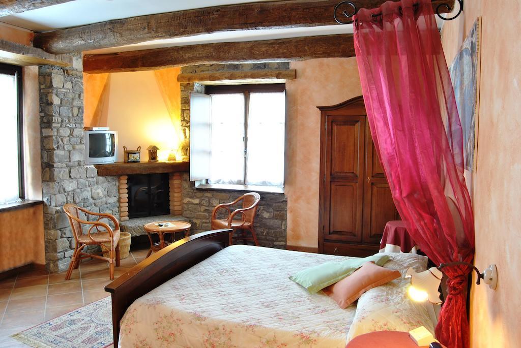 Bed and Breakfast Le Macine Del Confluente Badalucco Exterior foto