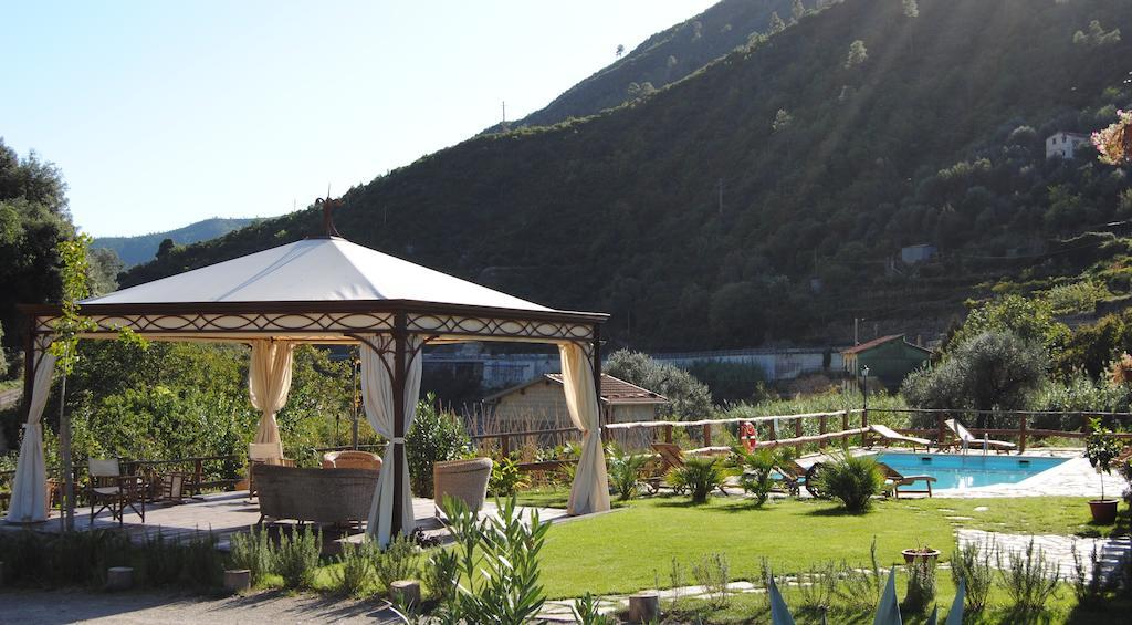 Bed and Breakfast Le Macine Del Confluente Badalucco Exterior foto