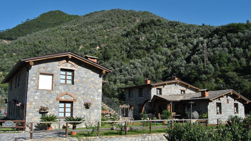 Bed and Breakfast Le Macine Del Confluente Badalucco Exterior foto